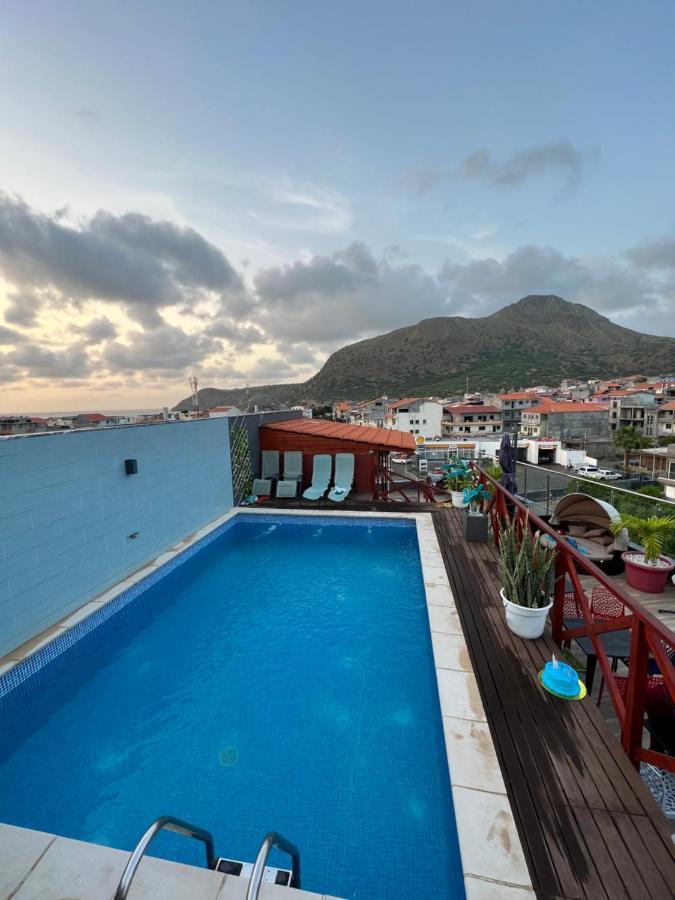 Отель Residencial Santo Amaro Таррафал Экстерьер фото